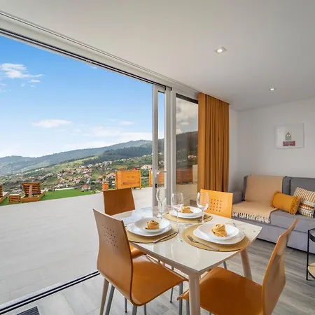 Brand New Private Modern With Patio And Sea View