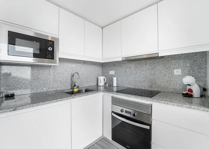 Brand New Private Modern With Patio And Sea View 公寓 卡列塔