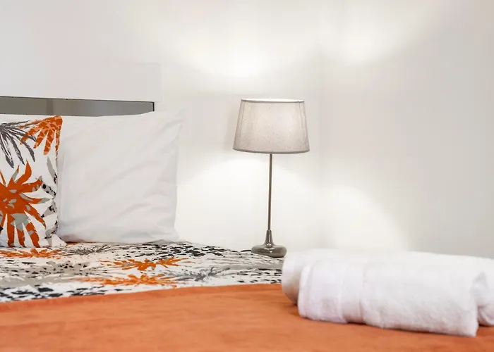 Brand New Private Modern With Patio And Sea View * Calheta (Madeira)